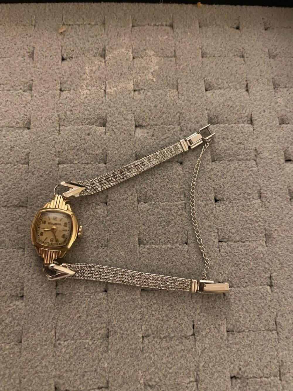 Vintage Gold Watch Bulova Deco Mid Century 10k Rolled Gold 9200728 Not Working - Picture 10 of 11